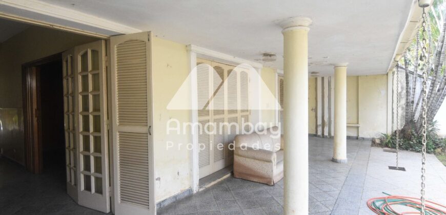 0643 RESIDENCIA EN BARRIO SANTA LIBRADA, SOBRE AVENIDA PERÓN