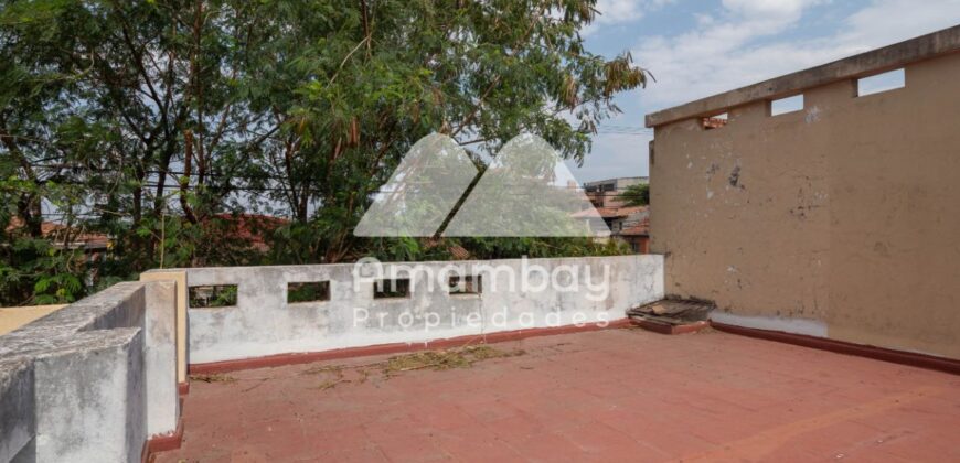 A0301 ALQUILO CASA EN ZONA COLEGIO CRISTO REY