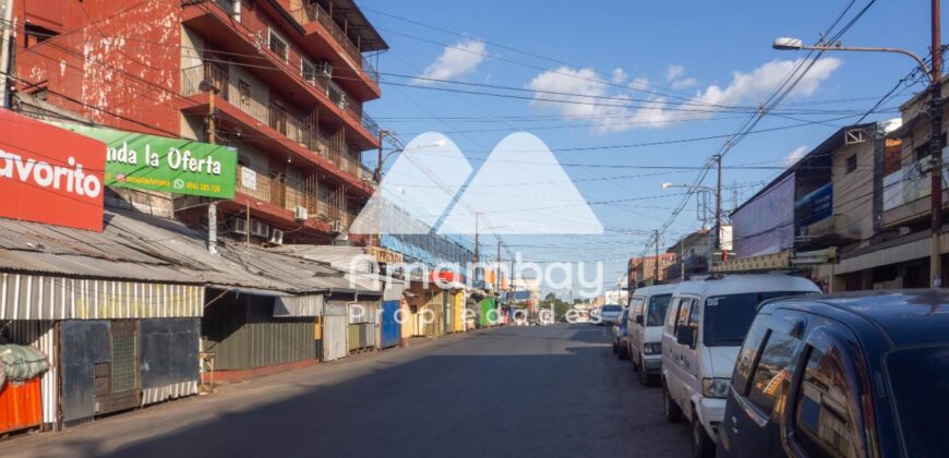 0444 EDIFICIO EN EL MERCADO 4, SOBRE AVDA. RODRÍGUEZ DE FRANCIA