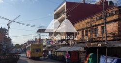 0444 EDIFICIO EN EL MERCADO 4, SOBRE AVDA. RODRÍGUEZ DE FRANCIA