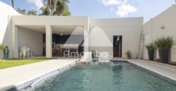 0443 CASA EN LAMBARÉ, ZONA AVDA. DEL YACHT