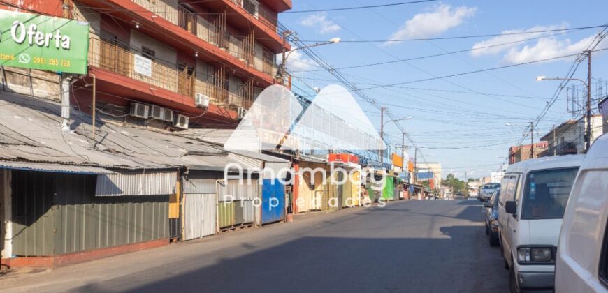 0444 EDIFICIO EN EL MERCADO 4, SOBRE AVDA. RODRÍGUEZ DE FRANCIA