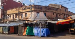 0444 EDIFICIO EN EL MERCADO 4, SOBRE AVDA. RODRÍGUEZ DE FRANCIA