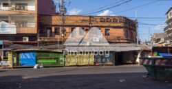 0444 EDIFICIO EN EL MERCADO 4, SOBRE AVDA. RODRÍGUEZ DE FRANCIA