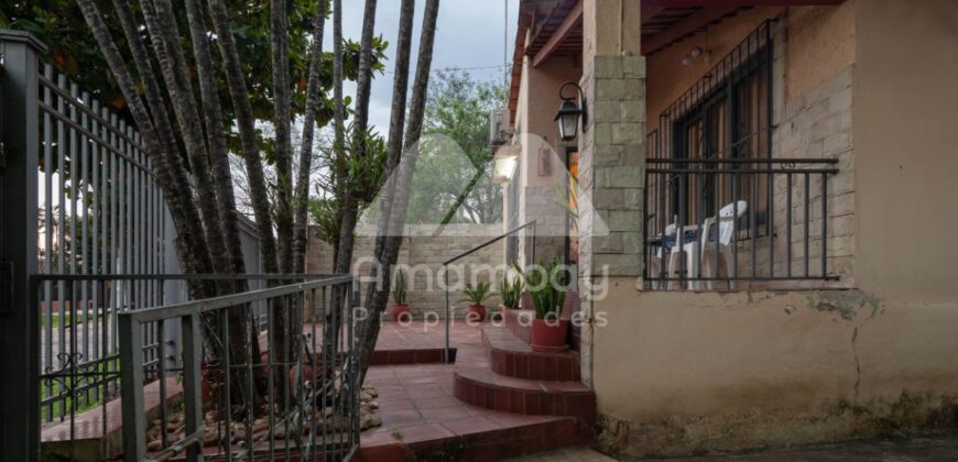 0448 CASA EN LAMBARÉ, BARRIO SANTA ROSA