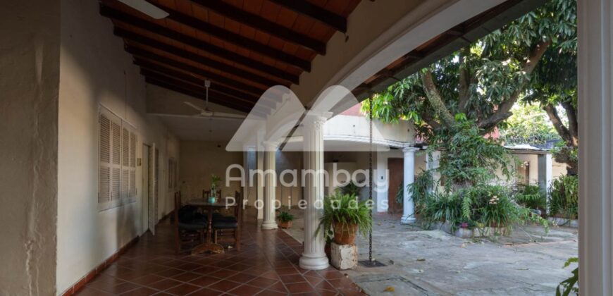 0452 CASA EN BARRIO OBRERO, ZONA AVDA. 21 PROYECTADAS