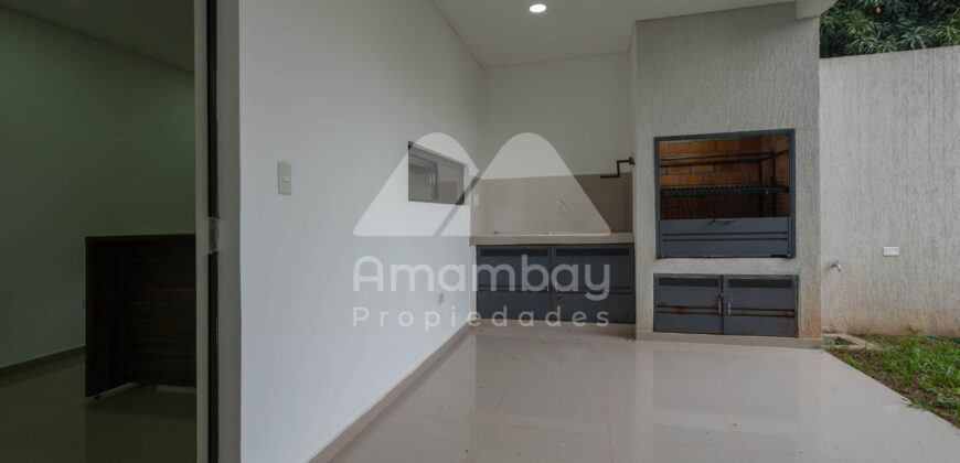0449 DÚPLEX EN LAMBARÉ, BARRIO SAN RAFAEL