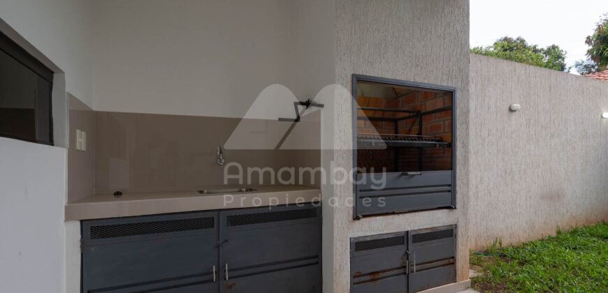 0449 DÚPLEX EN LAMBARÉ, BARRIO SAN RAFAEL