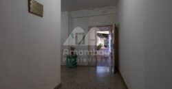 0452 CASA EN BARRIO OBRERO, ZONA AVDA. 21 PROYECTADAS