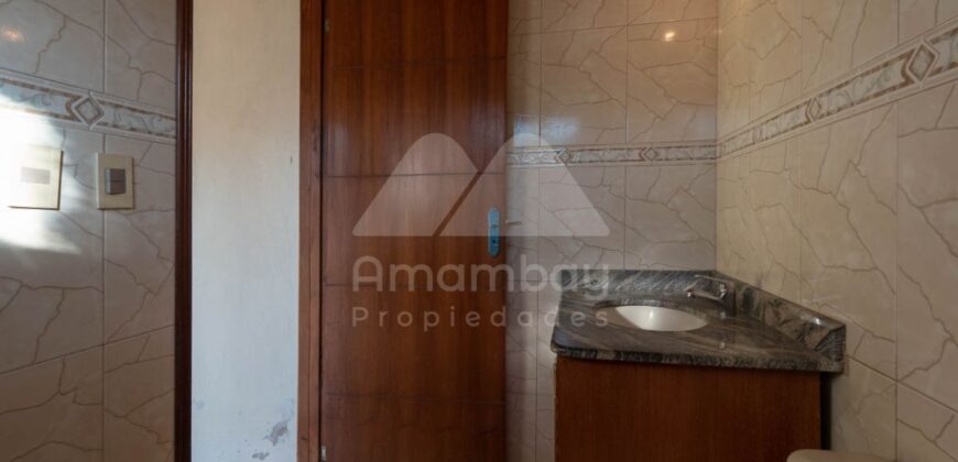 0453 DÚPLEX EN BARRIO ITA ENRAMADA, ZONA AVDA. PERÓN