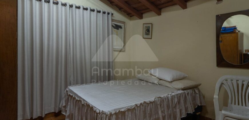 0448 CASA EN LAMBARÉ, BARRIO SANTA ROSA