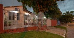 0448 CASA EN LAMBARÉ, BARRIO SANTA ROSA