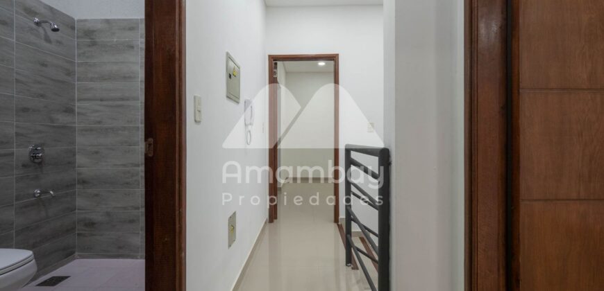 0449 DÚPLEX EN LAMBARÉ, BARRIO SAN RAFAEL