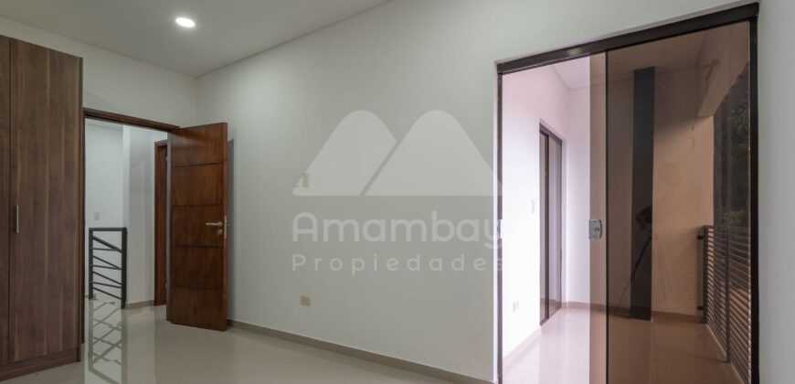 0449 DÚPLEX EN LAMBARÉ, BARRIO SAN RAFAEL