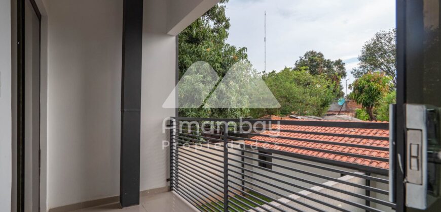 0449 DÚPLEX EN LAMBARÉ, BARRIO SAN RAFAEL