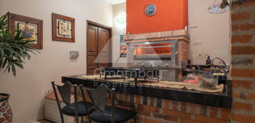 0250 RESIDENCIA EN LAMBARE, BARRIO SAN RAFAEL