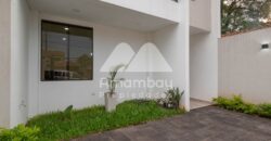 0449 DÚPLEX EN LAMBARÉ, BARRIO SAN RAFAEL