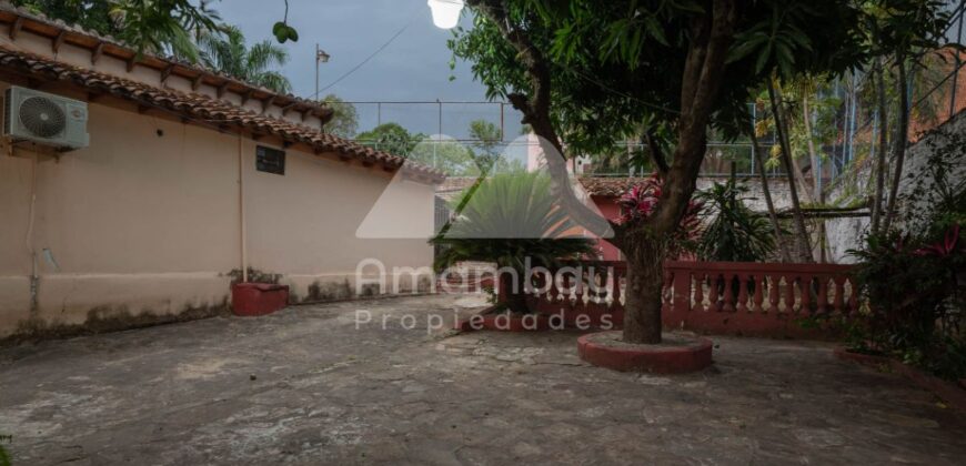 0448 CASA EN LAMBARÉ, BARRIO SANTA ROSA