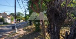 0457 TERRENO EN LAMBARÉ, BARRIO PARQUES DEL YACHT