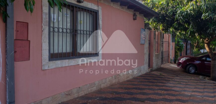 0459 CASA EN LAMBARÉ, BARRIO VALLE APU´A