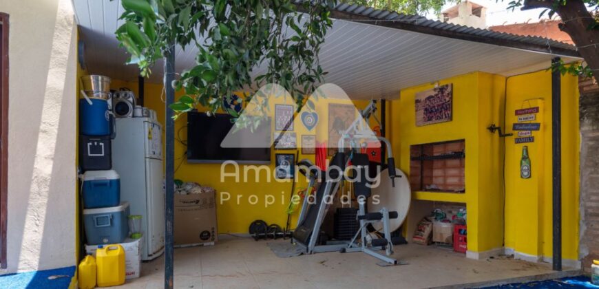 0458 CASA EN ÑEMBY, BARRIO MBOKAJATY