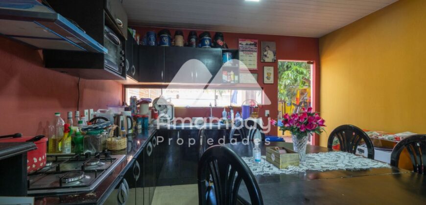 0458 CASA EN ÑEMBY, BARRIO MBOKAJATY
