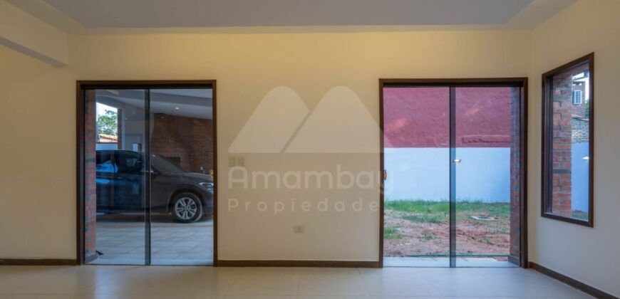0467 VIVIENDA PAREADA EN LAMBARÉ, ZONA AVDA. DEL YACHT