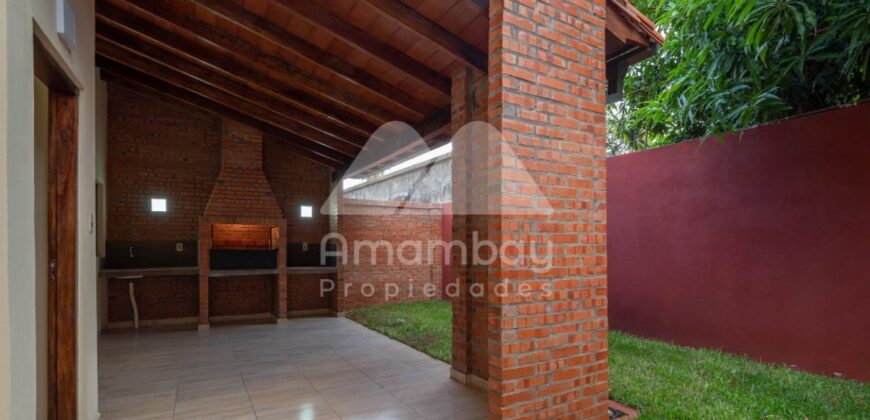 0463 DÚPLEX EN LAMBARÉ, ZONA AVDA. REPÚBLICA ARGENTINA