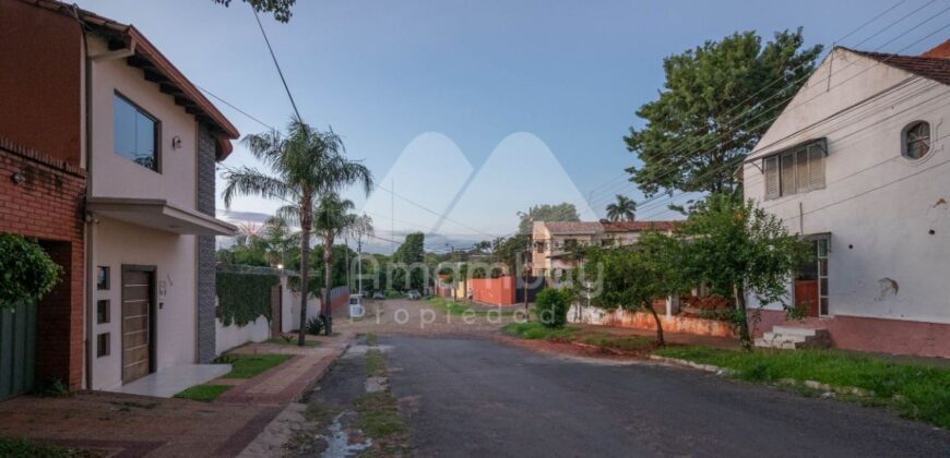 0465 CASA EN LAMBARÉ, ZONA AVDA. LUIS MARIA ARGAÑA