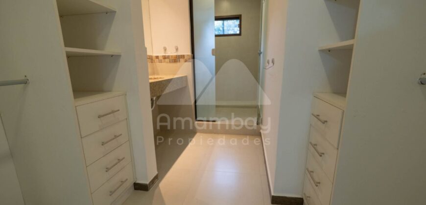 0467 VIVIENDA PAREADA EN LAMBARÉ, ZONA AVDA. DEL YACHT