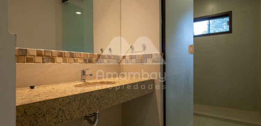 0467 VIVIENDA PAREADA EN LAMBARÉ, ZONA AVDA. DEL YACHT