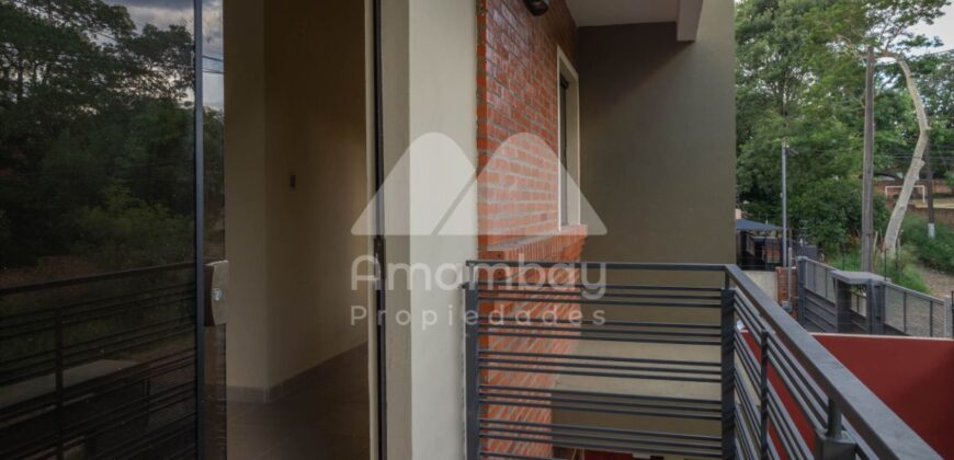 0463 DÚPLEX EN LAMBARÉ, ZONA AVDA. REPÚBLICA ARGENTINA