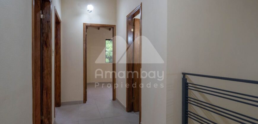 0463 DÚPLEX EN LAMBARÉ, ZONA AVDA. REPÚBLICA ARGENTINA