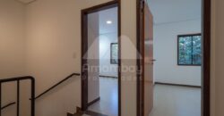 0467 VIVIENDA PAREADA EN LAMBARÉ, ZONA AVDA. DEL YACHT
