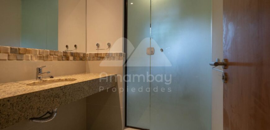 0467 VIVIENDA PAREADA EN LAMBARÉ, ZONA AVDA. DEL YACHT