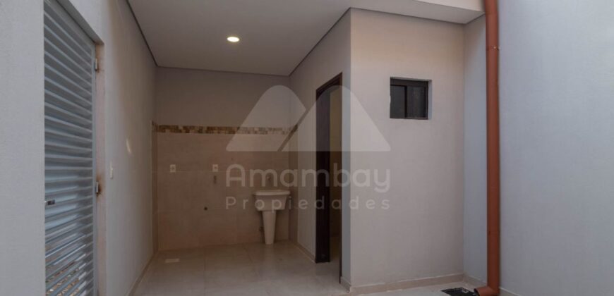0467 VIVIENDA PAREADA EN LAMBARÉ, ZONA AVDA. DEL YACHT