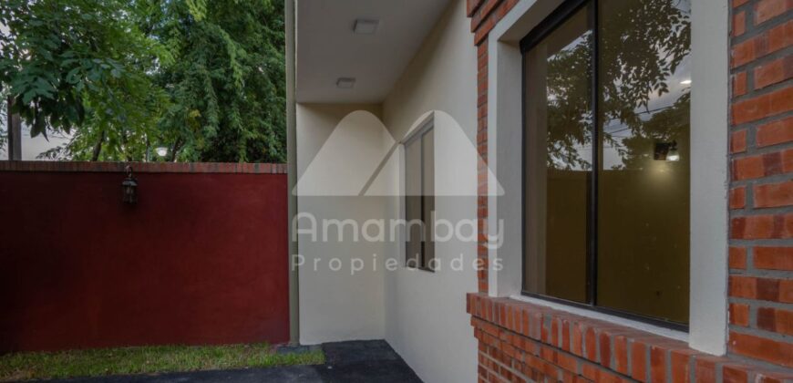 0463 DÚPLEX EN LAMBARÉ, ZONA AVDA. REPÚBLICA ARGENTINA