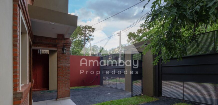 0463 DÚPLEX EN LAMBARÉ, ZONA AVDA. REPÚBLICA ARGENTINA