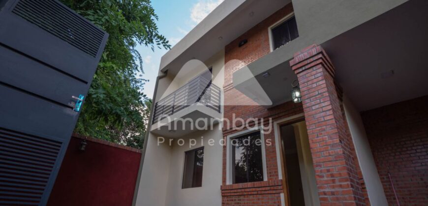 0463 DÚPLEX EN LAMBARÉ, ZONA AVDA. REPÚBLICA ARGENTINA