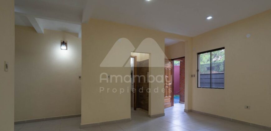 0463 DÚPLEX EN LAMBARÉ, ZONA AVDA. REPÚBLICA ARGENTINA