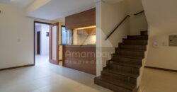 0467 VIVIENDA PAREADA EN LAMBARÉ, ZONA AVDA. DEL YACHT