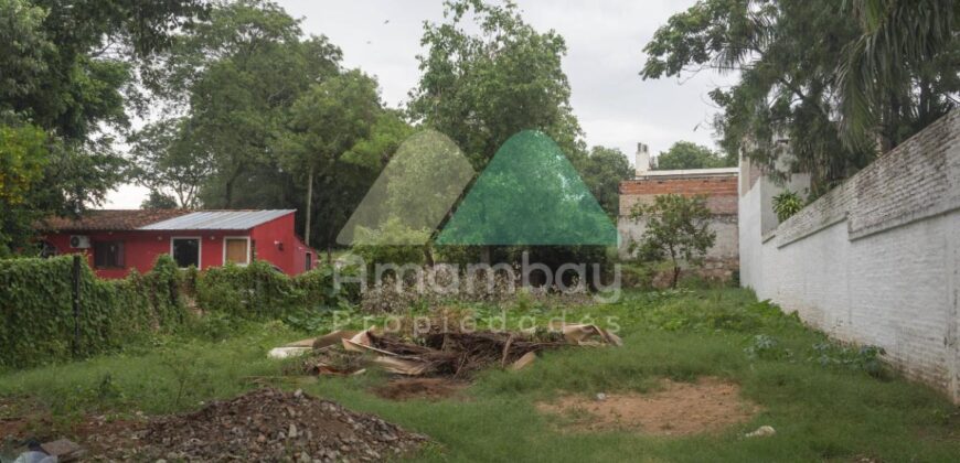 0471 TERRENO EN LAMBARÉ, ZONA AVDA. DEL YACHT