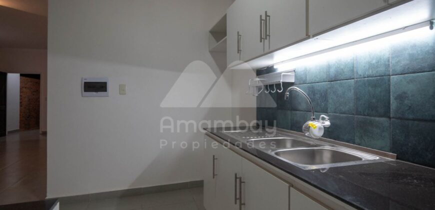 0470 DÚPLEX EN LAMBARÉ, ZONA AVDA. DEL YACHT