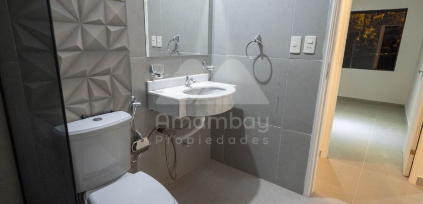 0470 DÚPLEX EN LAMBARÉ, ZONA AVDA. DEL YACHT