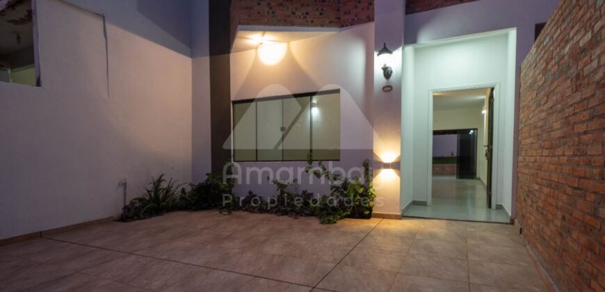 0470 DÚPLEX EN LAMBARÉ, ZONA AVDA. DEL YACHT