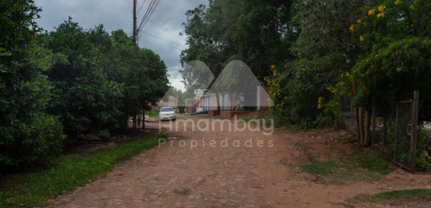 0471 TERRENO EN LAMBARÉ, ZONA AVDA. DEL YACHT
