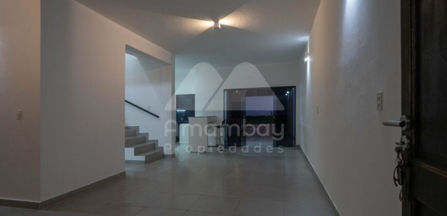 0470 DÚPLEX EN LAMBARÉ, ZONA AVDA. DEL YACHT