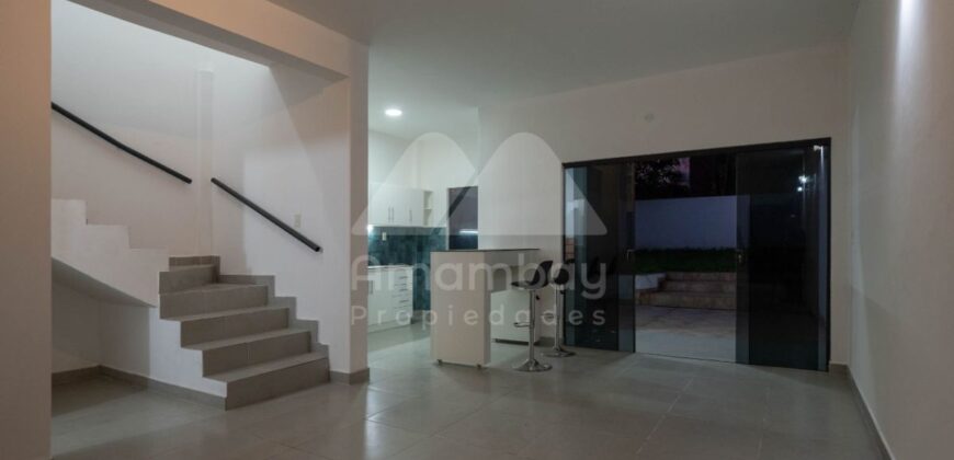 0470 DÚPLEX EN LAMBARÉ, ZONA AVDA. DEL YACHT