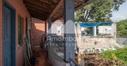 0475 CASA CON SALÓN COMERCIAL EN LAMBARÉ, BARRIO SANTA ROSA