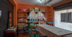 0475 CASA CON SALÓN COMERCIAL EN LAMBARÉ, BARRIO SANTA ROSA